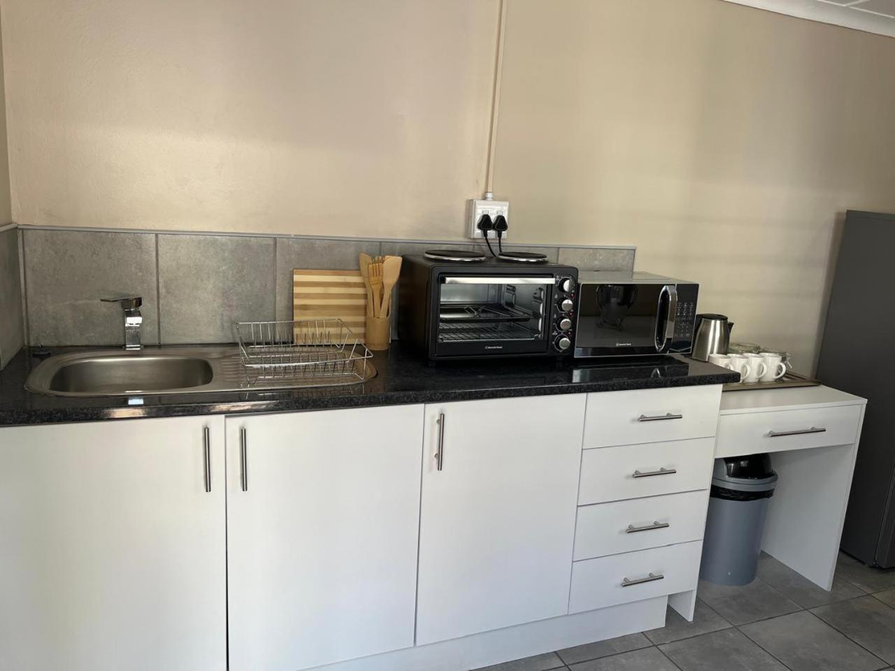 Innes Self Catering B Bloemfontein